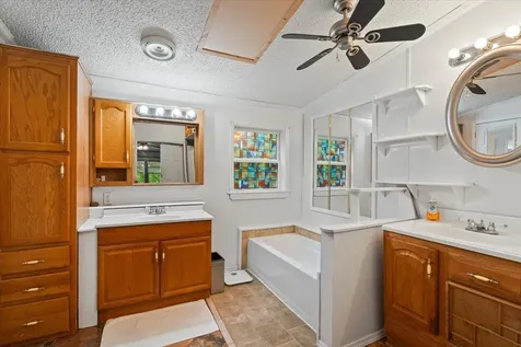673 Bullock Road Georgia VT 05468