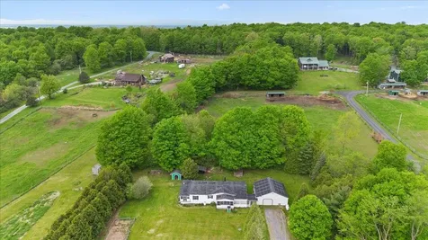 673 Bullock Road Georgia VT 05468