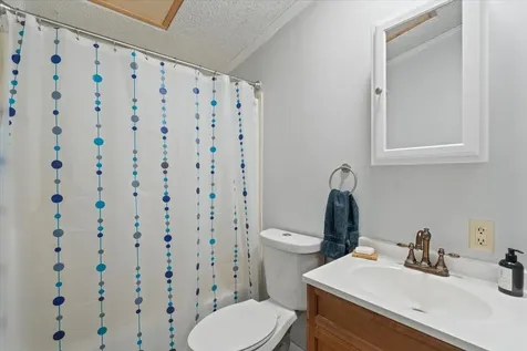 673 Bullock Road Georgia VT 05468