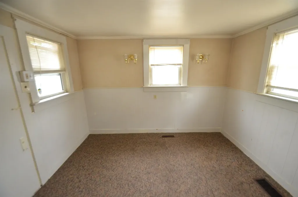 308 Bartlett Street Manchester NH 03102