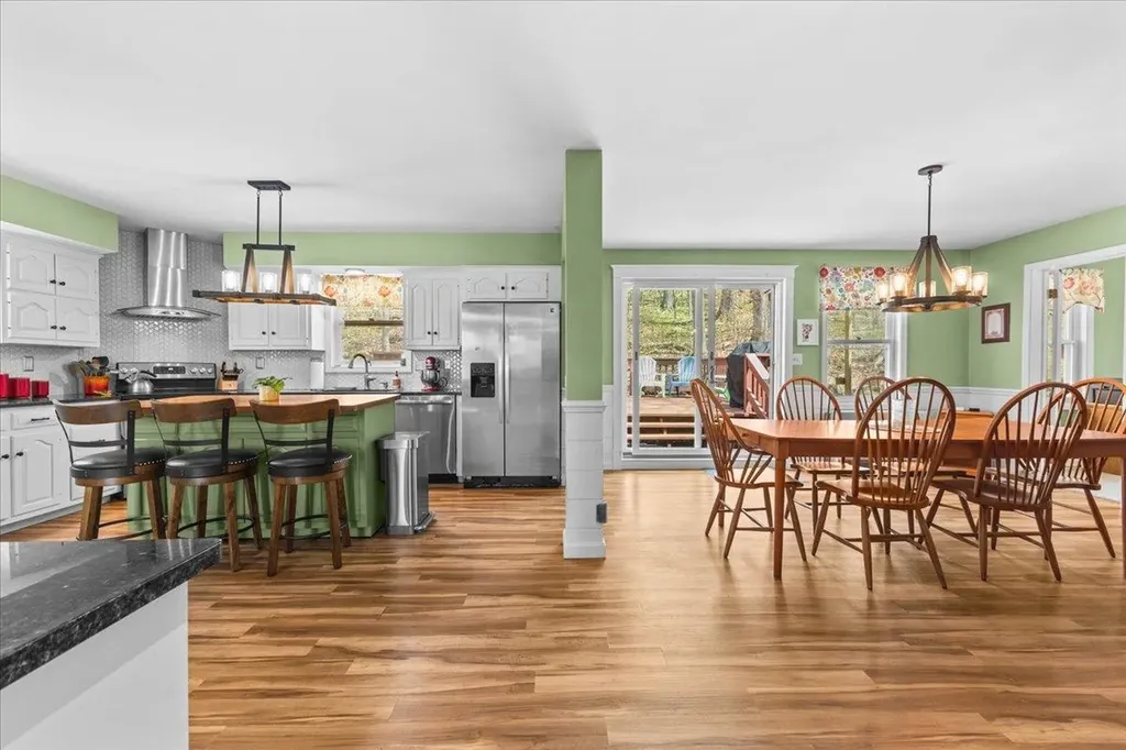 67 Thacher Road Bolton VT 05477