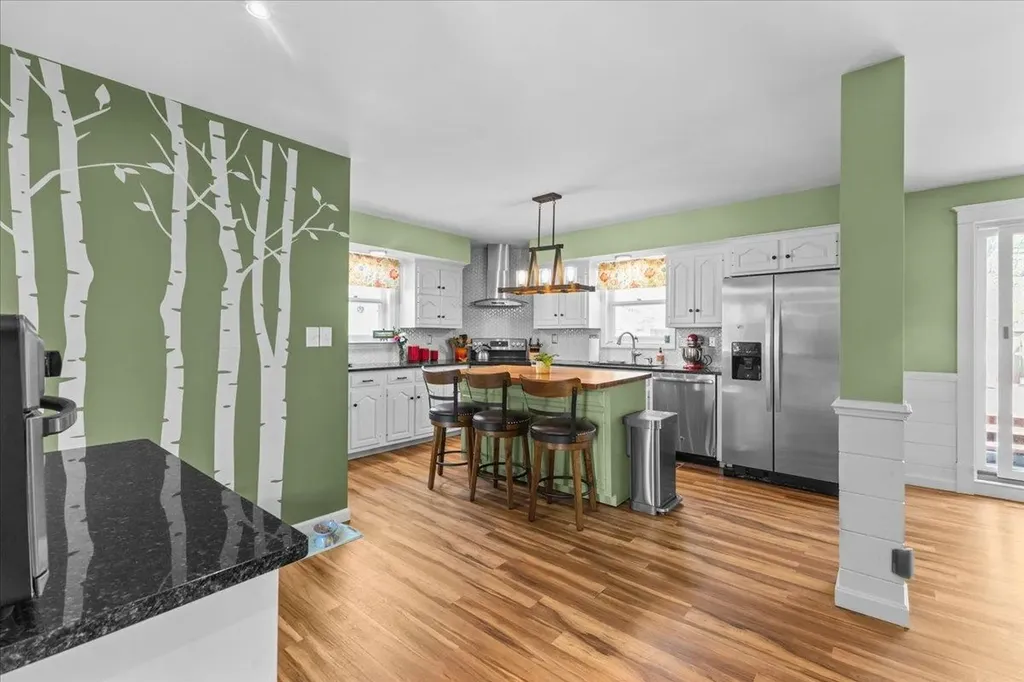 67 Thacher Road Bolton VT 05477