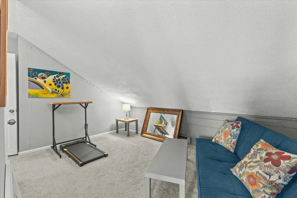 67 Thacher Road Bolton VT 05477
