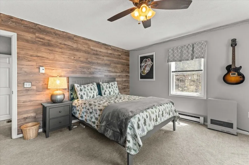 67 Thacher Road Bolton VT 05477