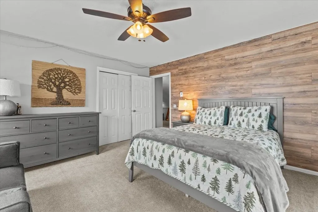 67 Thacher Road Bolton VT 05477