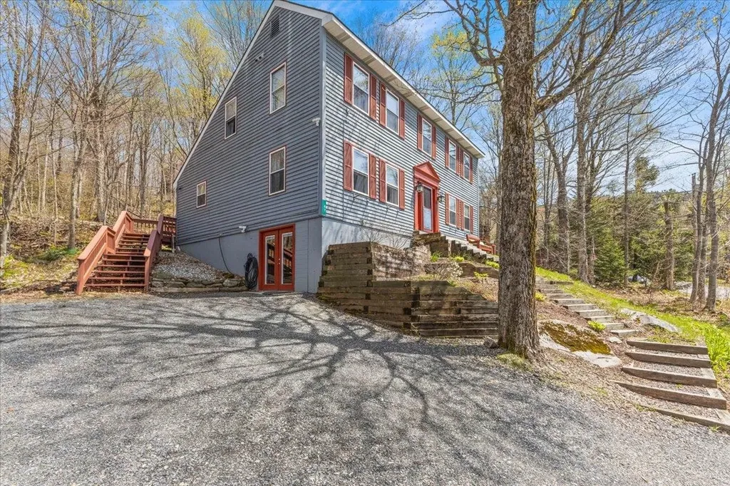 67 Thacher Road Bolton VT 05477