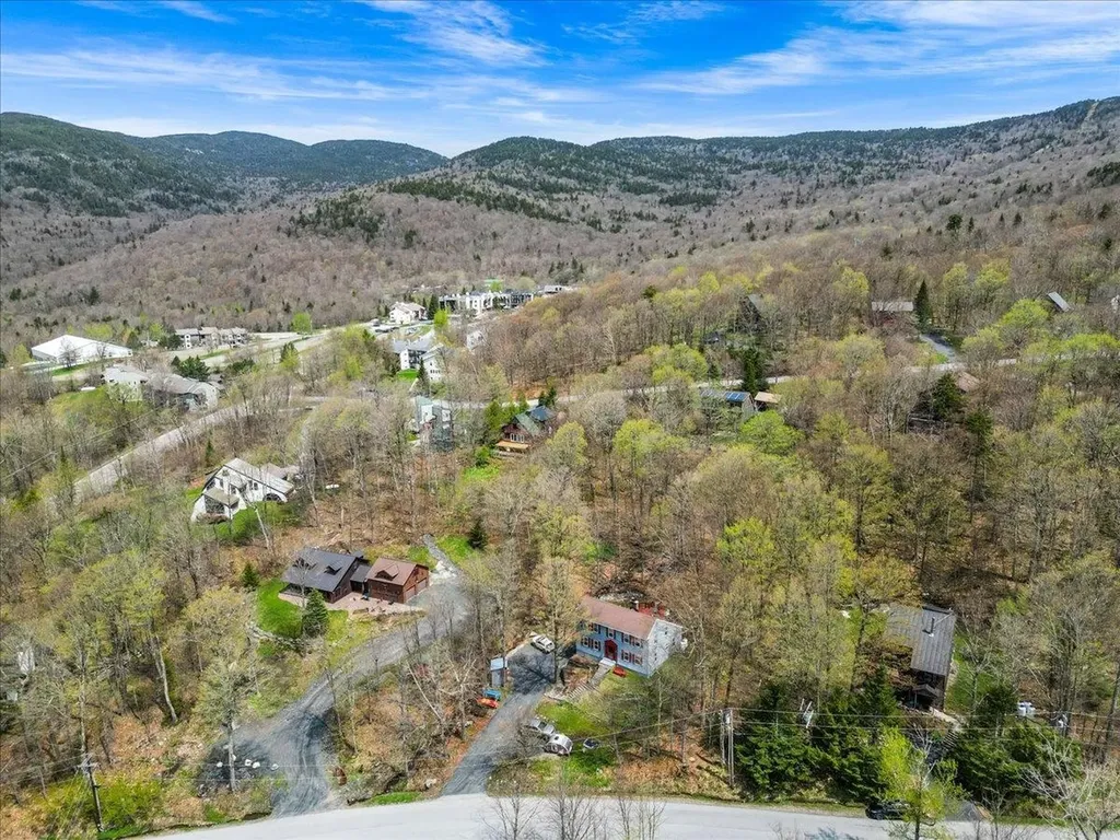 67 Thacher Road Bolton VT 05477