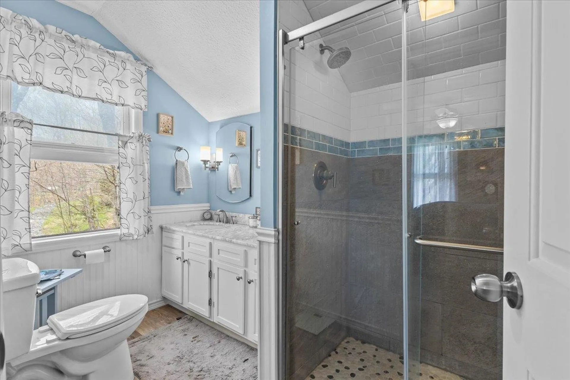 67 Thacher Road Bolton VT 05477