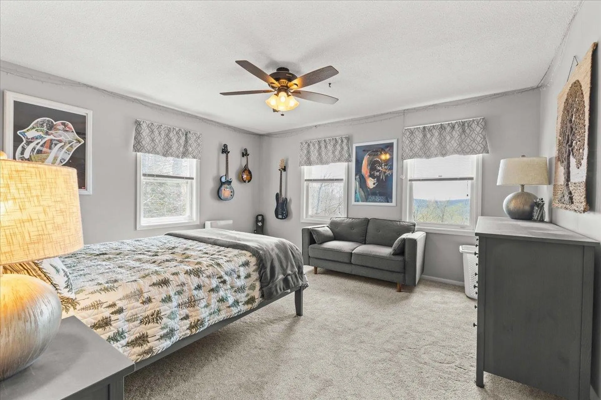 67 Thacher Road Bolton VT 05477