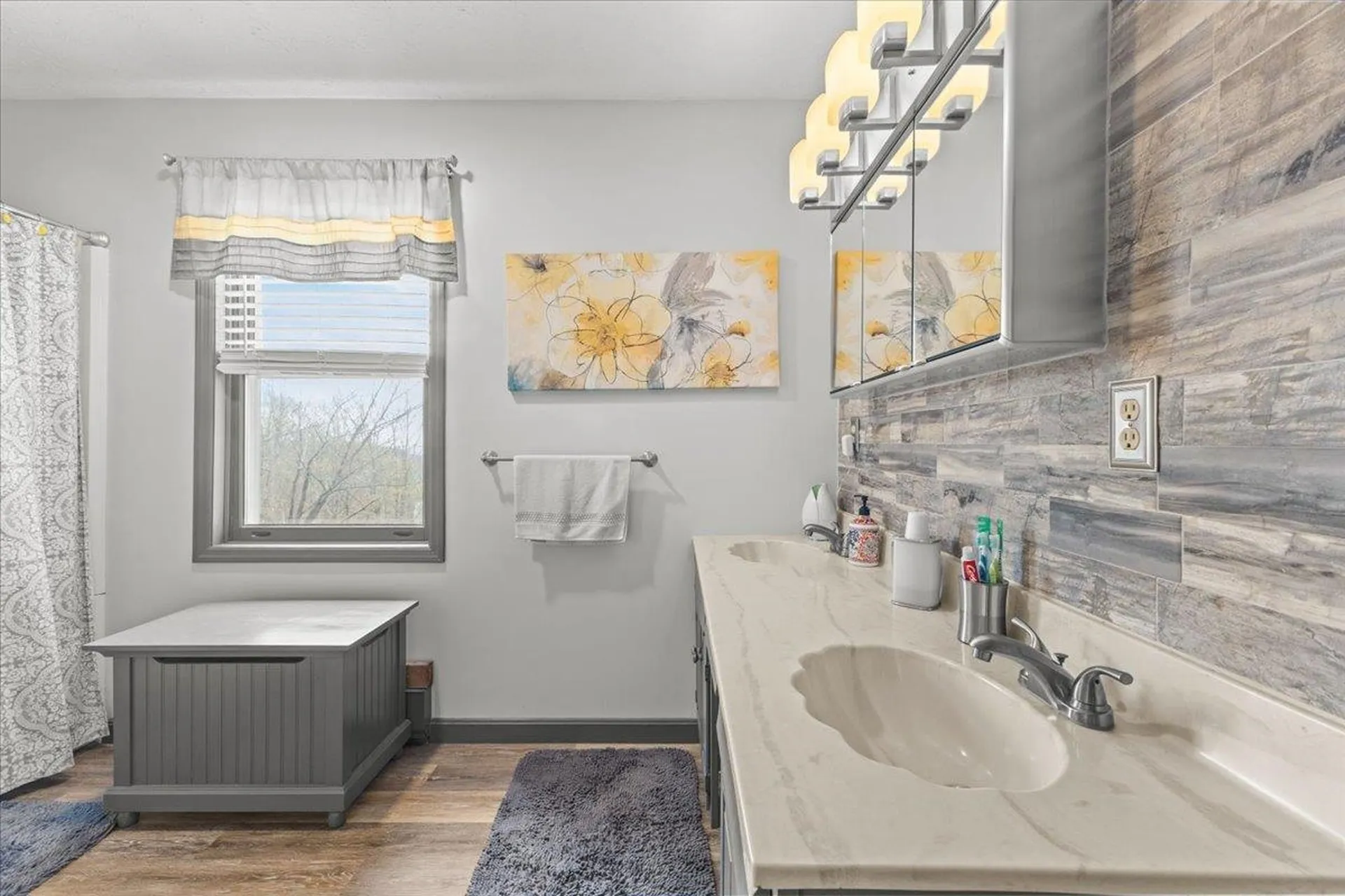 67 Thacher Road Bolton VT 05477