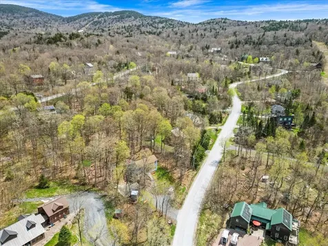 67 Thacher Road Bolton VT 05477