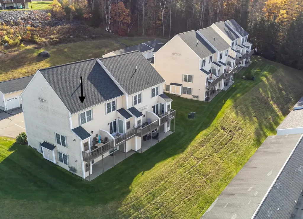 11 Sullivan Way Laconia NH 03246