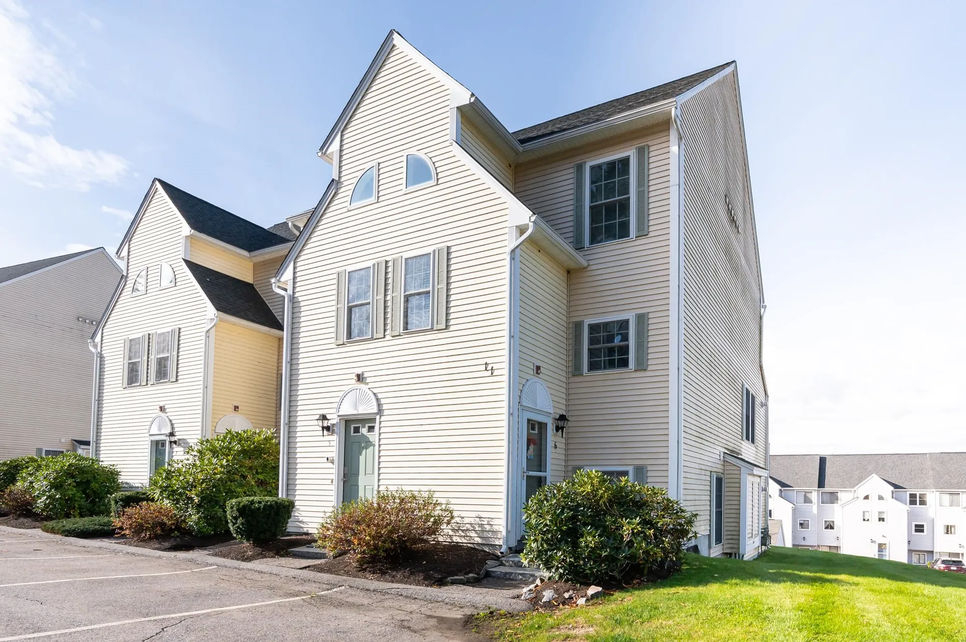 11 Sullivan Way Laconia NH 03246