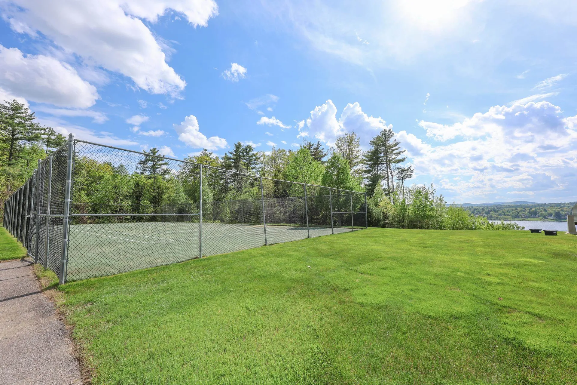 11 Sullivan Way Laconia NH 03246