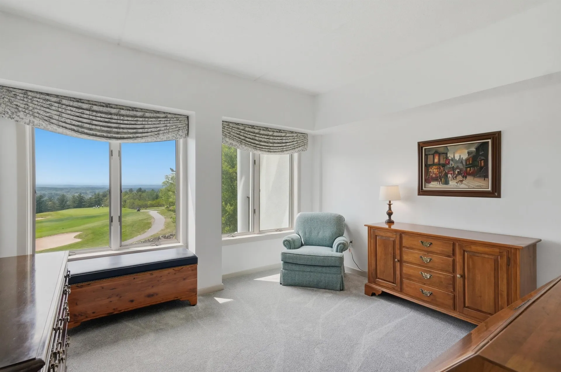 10 Mountain Laurels Drive Nashua NH 03062