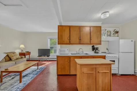 91 Meadow Street Bethlehem NH 03574