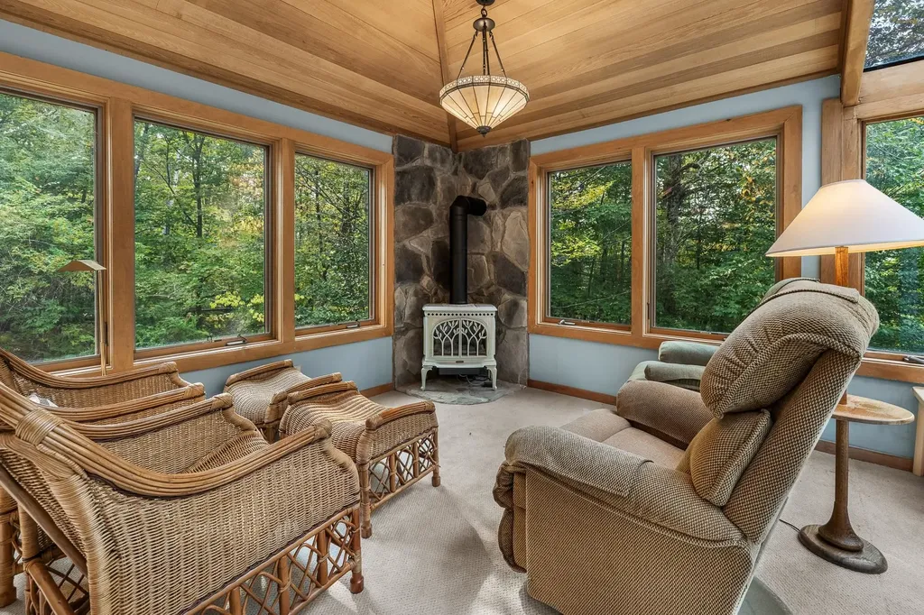6 Old Ridge Road Winhall VT 05340