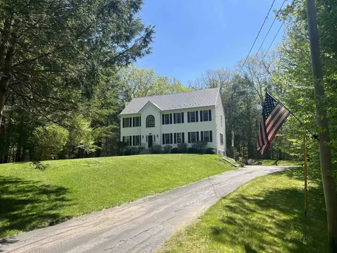79 Emerald Drive Danville NH 03819