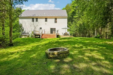79 Emerald Drive Danville NH 03819