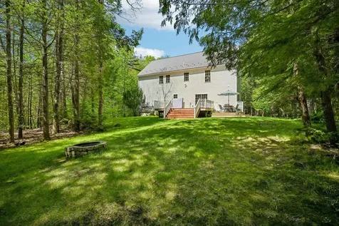 79 Emerald Drive Danville NH 03819
