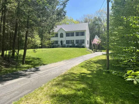 79 Emerald Drive Danville NH 03819