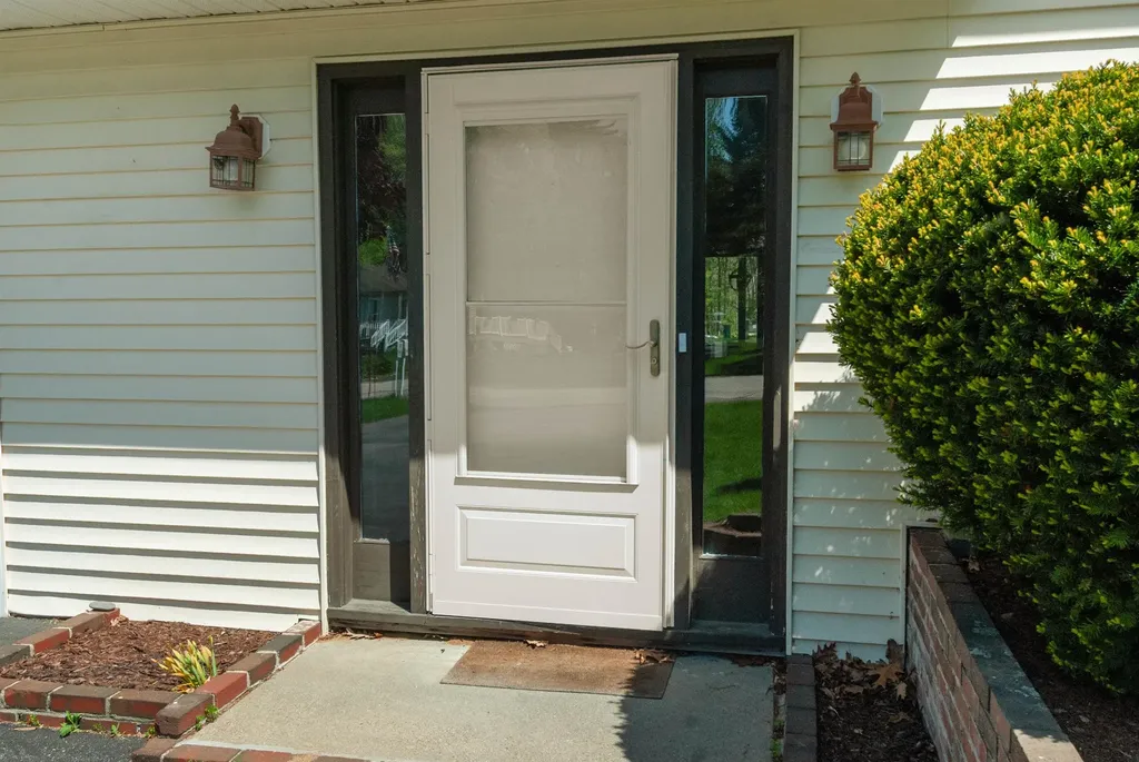 13 Bernier Street Somersworth NH 03878