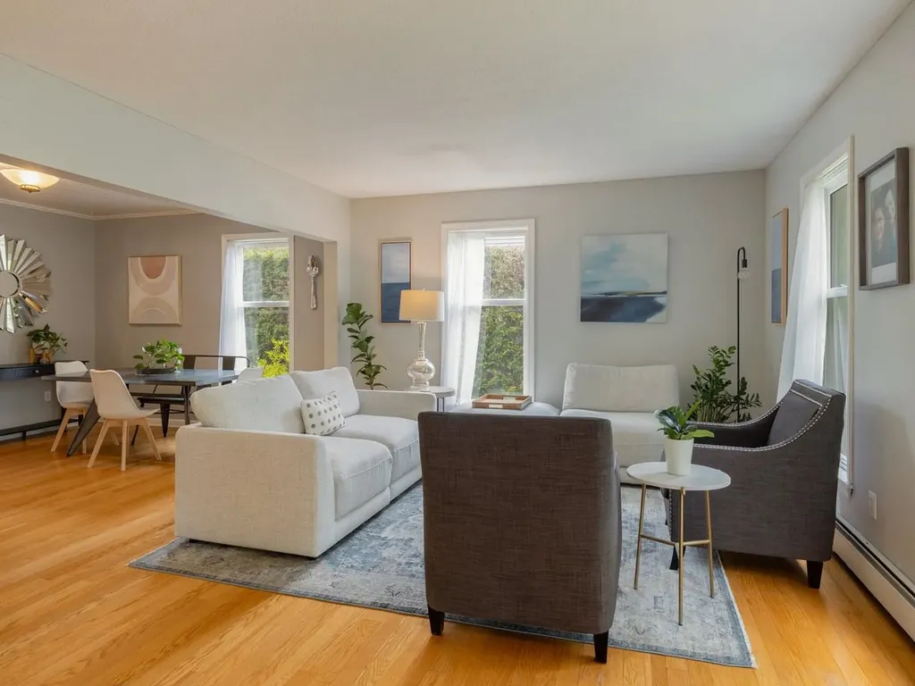 113 Maplewood Drive Shelburne VT 05482