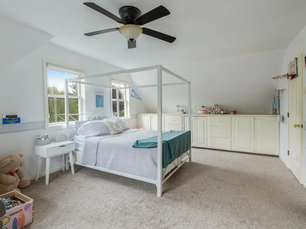 113 Maplewood Drive Shelburne VT 05482