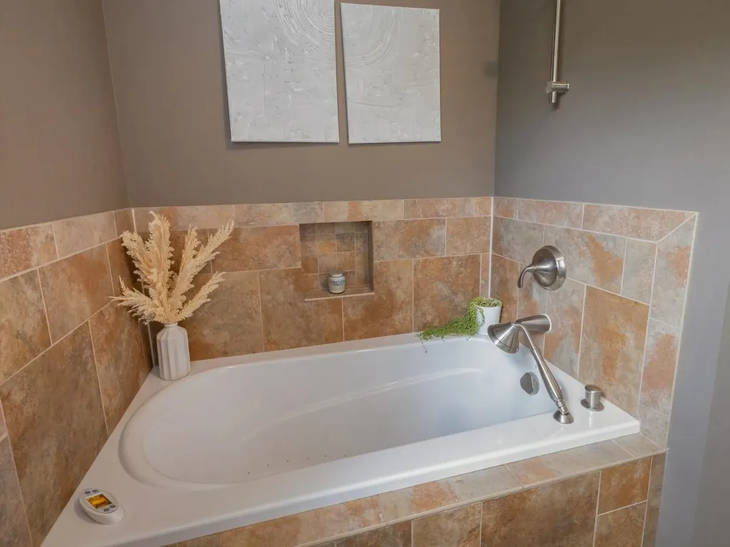 113 Maplewood Drive Shelburne VT 05482
