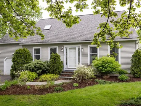 113 Maplewood Drive Shelburne VT 05482