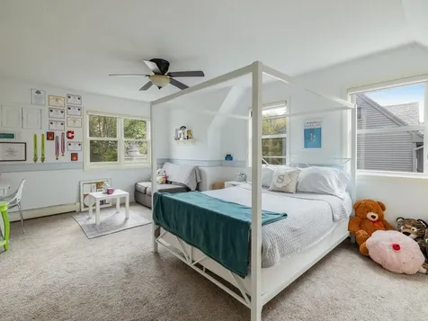 113 Maplewood Drive Shelburne VT 05482