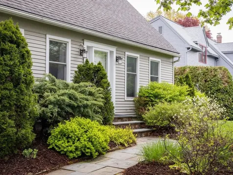 113 Maplewood Drive Shelburne VT 05482
