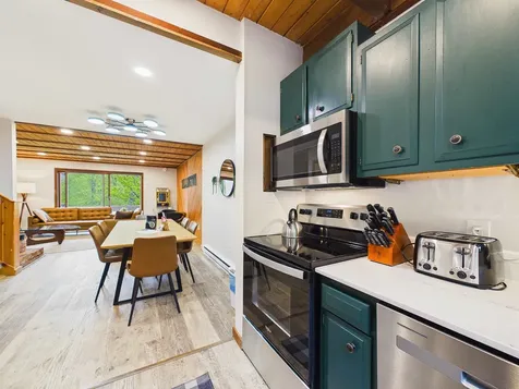 774 East Mountain Road Killington VT 05751