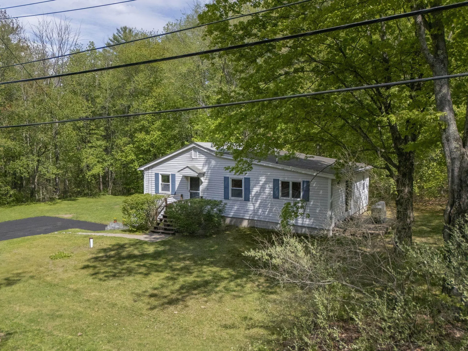 112 Main Street Candia NH 03034