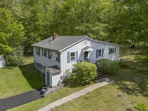 112 Main Street Candia NH 03034