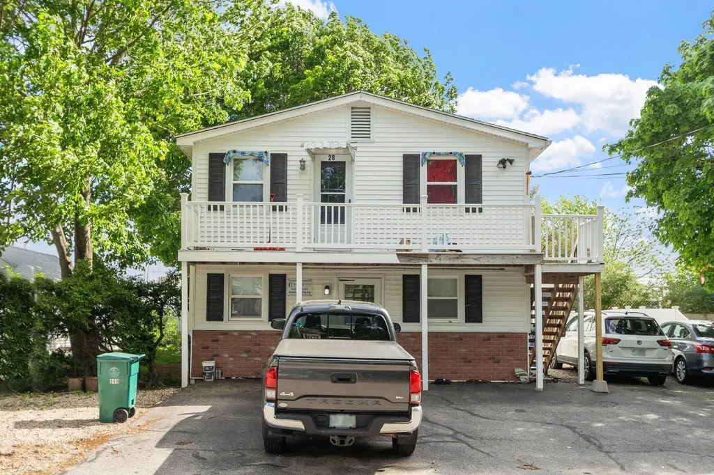 Thorwald Avenue Hampton NH 03842