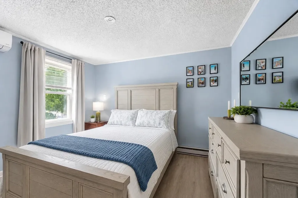 28-30 Thorwald Avenue Hampton NH 03842