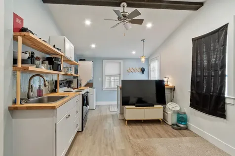 28-30 Thorwald Avenue Hampton NH 03842