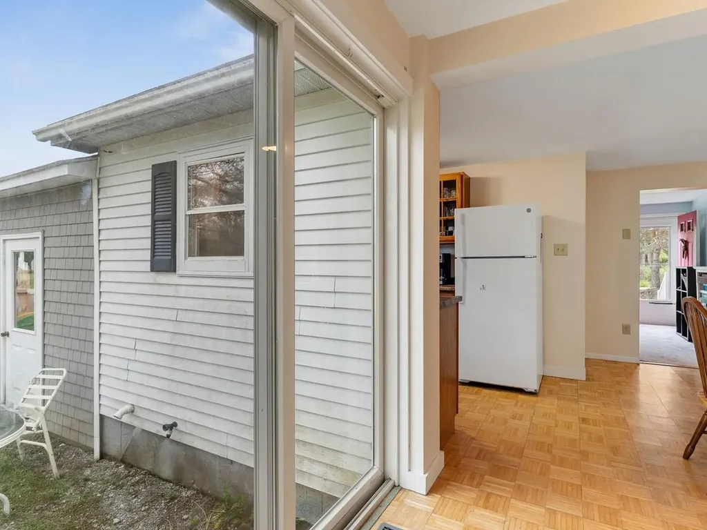 19 Brookside Drive Middlebury VT 05753-1521
