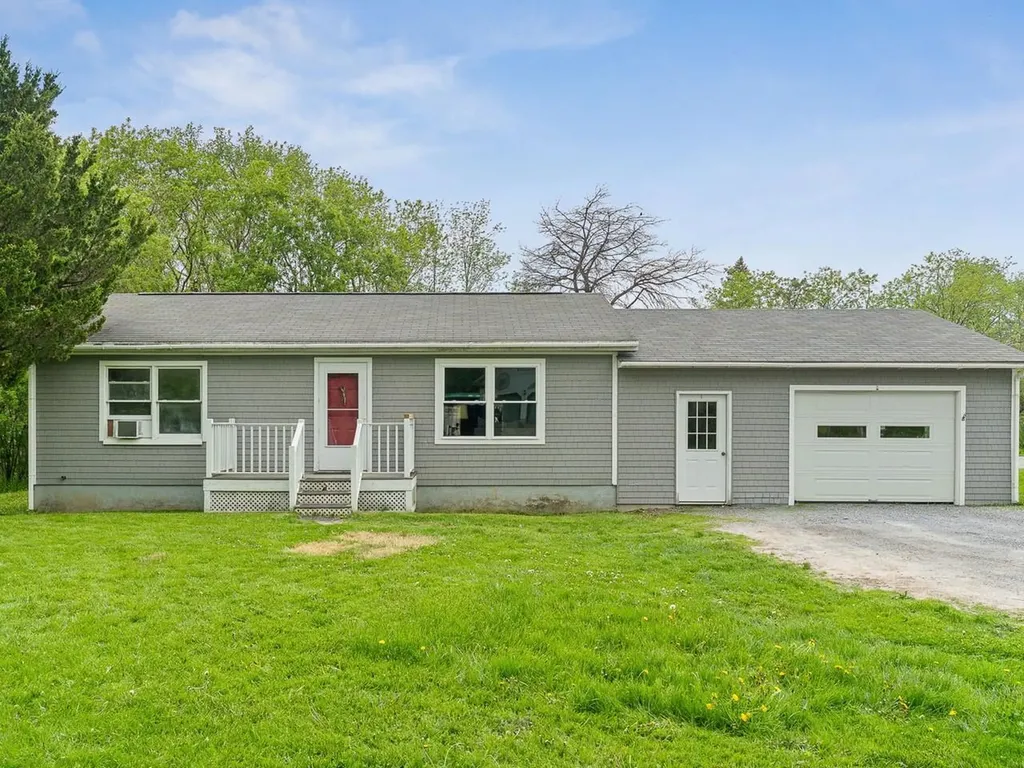 19 Brookside Drive Middlebury VT 05753-1521