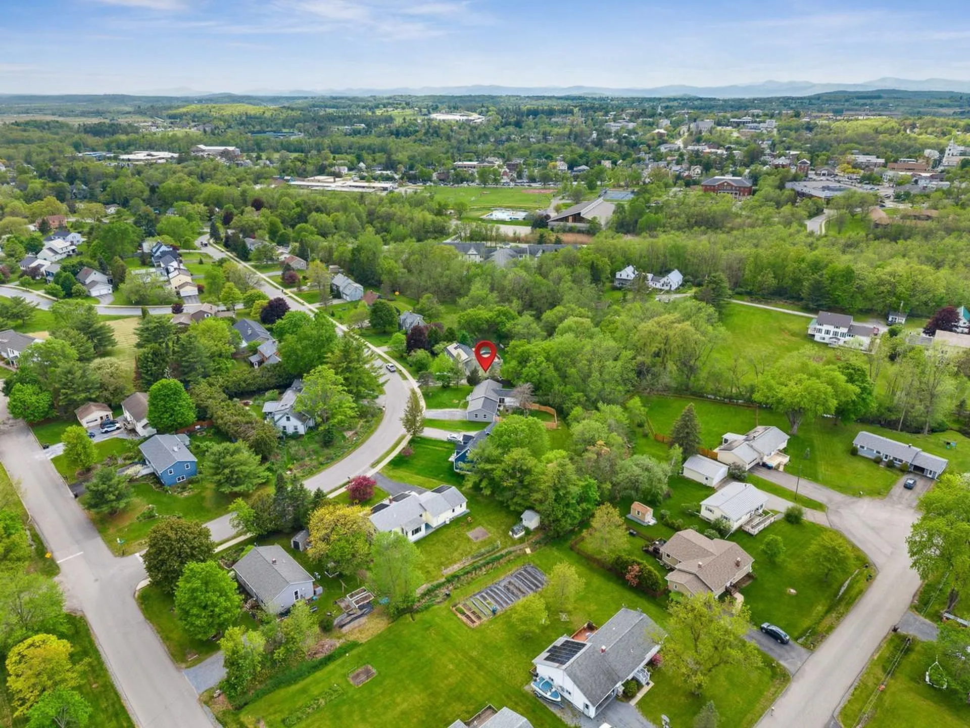 19 Brookside Drive Middlebury VT 05753-1521