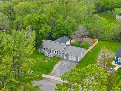 19 Brookside Drive Middlebury VT 05753-1521