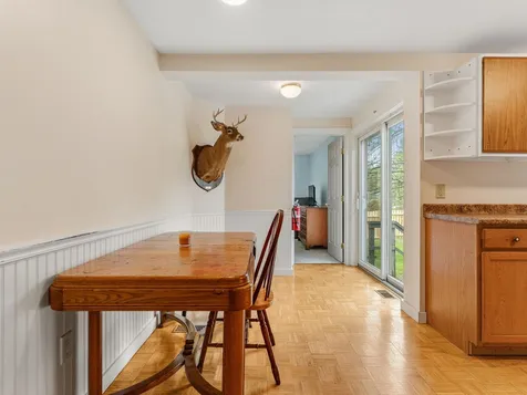 19 Brookside Drive Middlebury VT 05753-1521