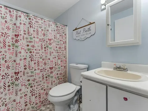 19 Brookside Drive Middlebury VT 05753-1521