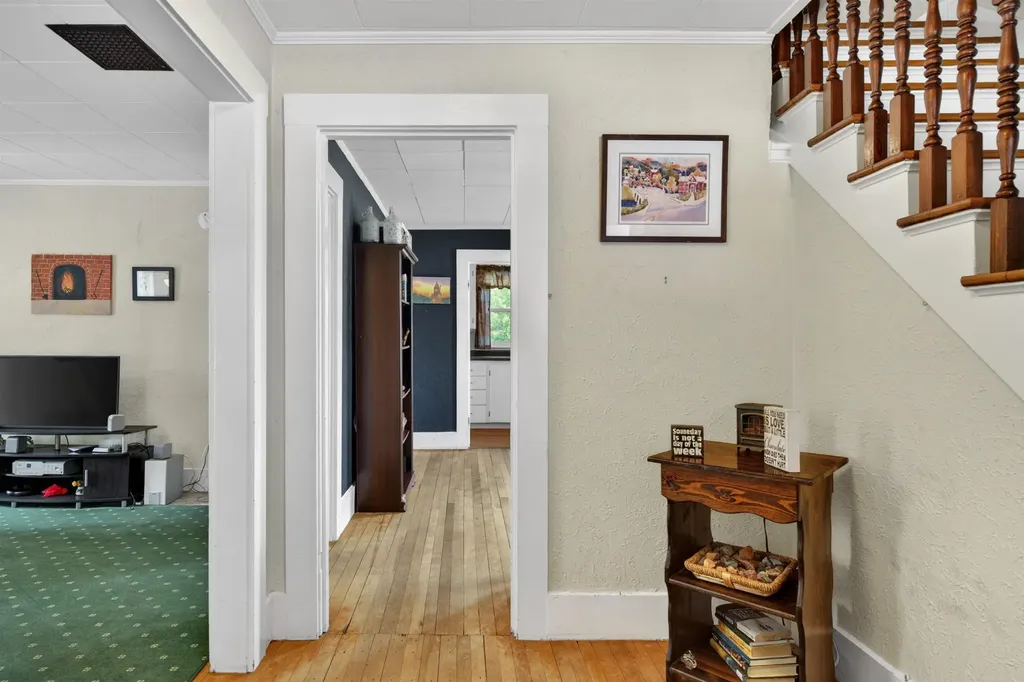 9 Park Street Proctor VT 05765