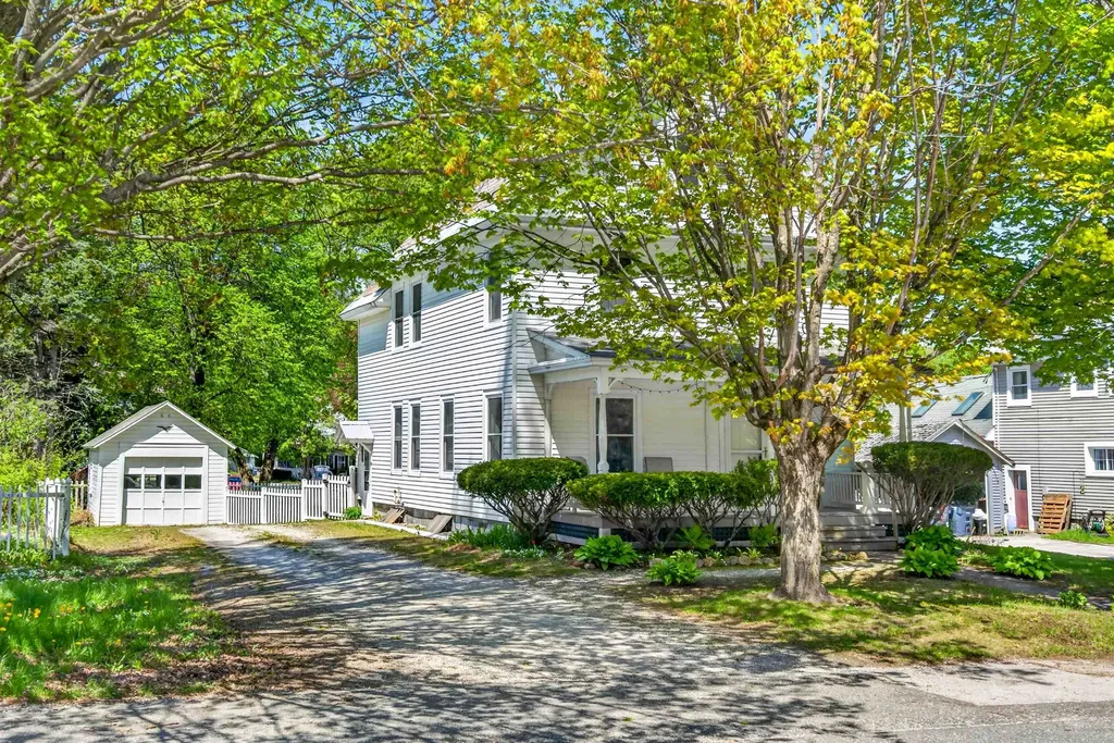 9 Park Street Proctor VT 05765