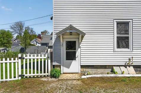 9 Park Street Proctor VT 05765