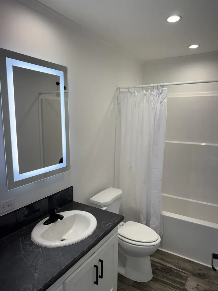 14 Mercury Lane Nashua NH 03062