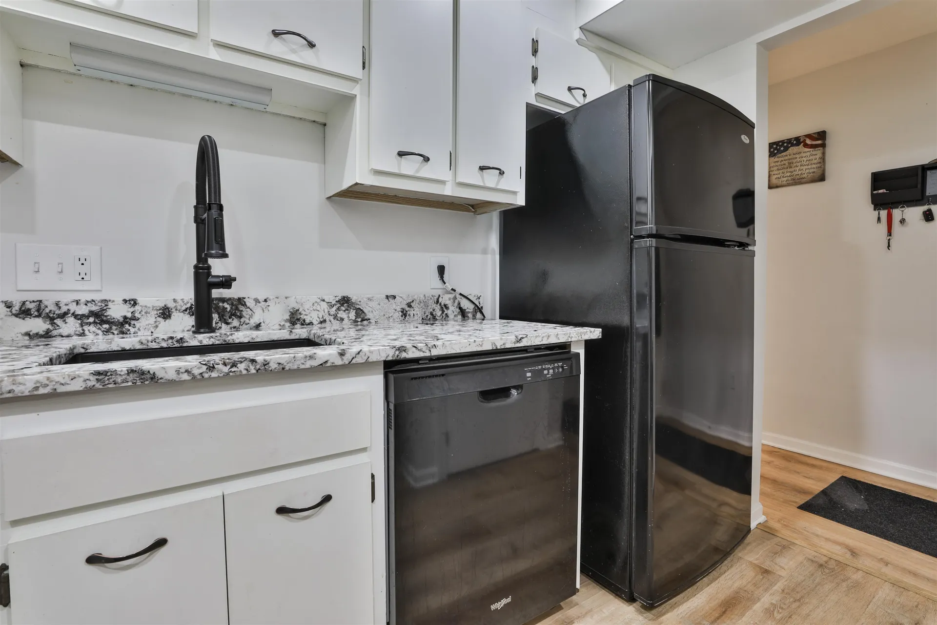 7 Blackstone Drive Nashua NH 03063