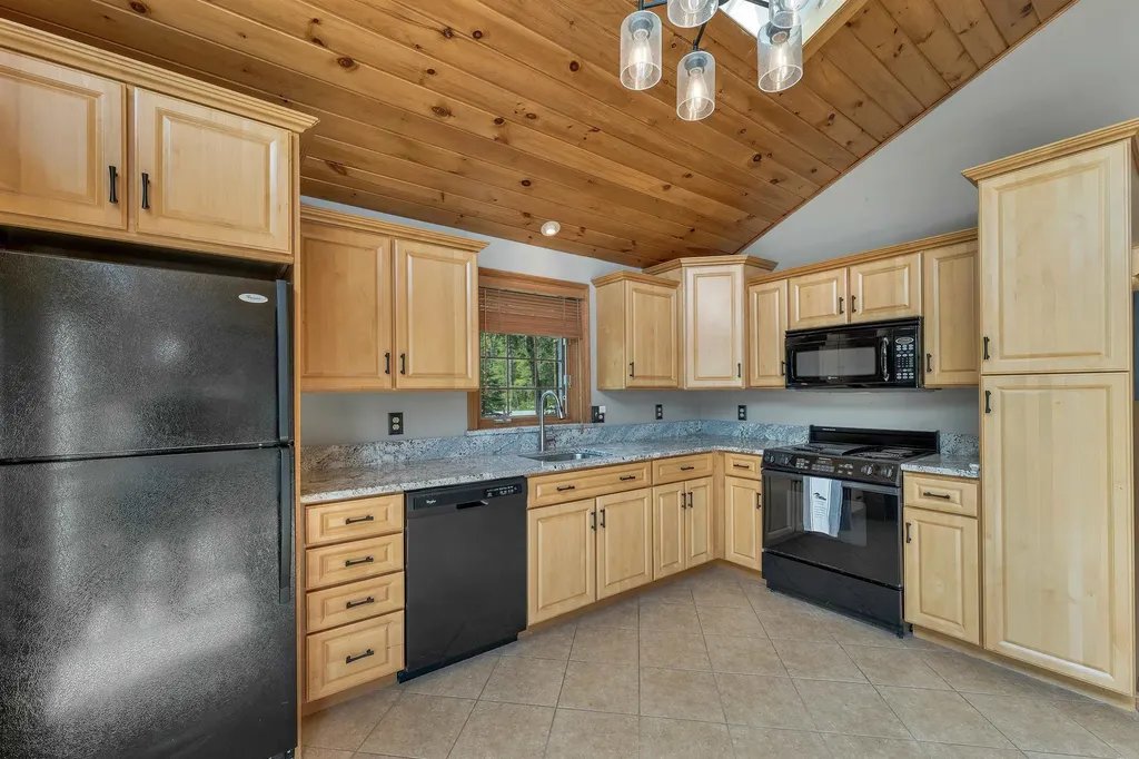 206 Varney Road Barnstead NH 03225